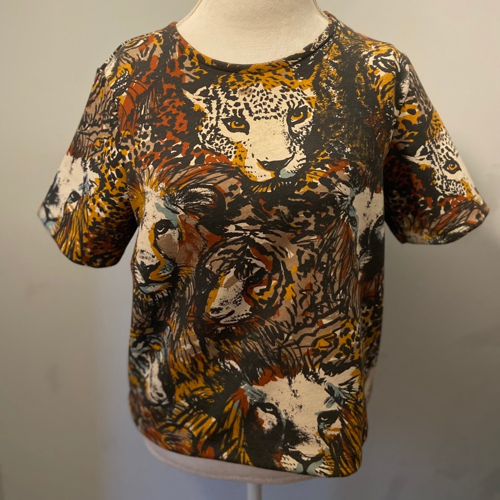 Shirt - Picture 2 of 2